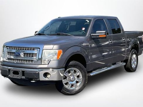 Used 2013 Ford F150 XLT w/ Luxury Equipment Group image 2