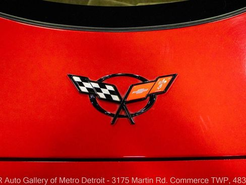 Used 1999 Chevrolet Corvette Coupe w/ Memory Pkg image 29