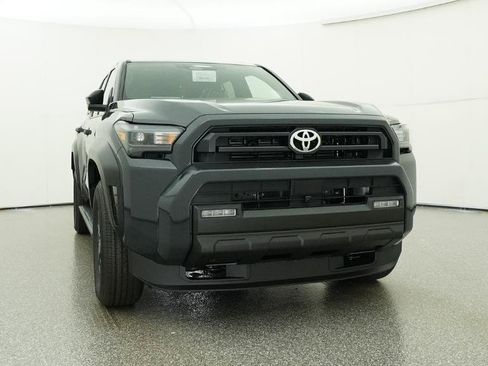 New 2026 Toyota 4Runner SR5 RWD image 33