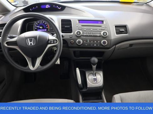 Used 2011 Honda Civic LX image 2