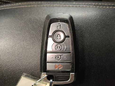 Used 2023 Ford Escape Active w/ Cold Weather Package FWD image 32