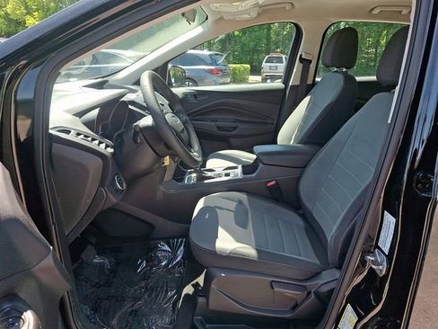 Used 2017 Ford Escape S FWD image 15