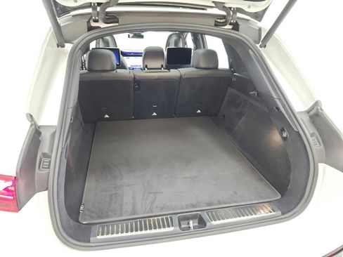 Used 2023 Mercedes-Benz EQS 580 4MATIC SUV image 28