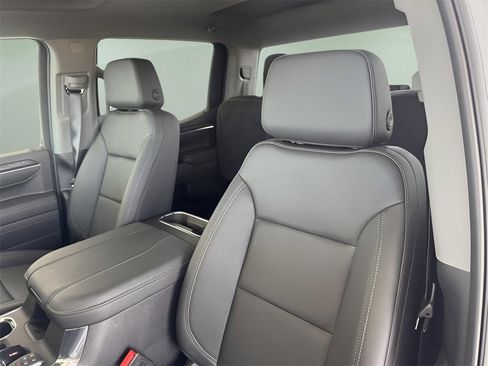 Used 2025 GMC Sierra 1500 SLT w/ SLT Premium Package image 14