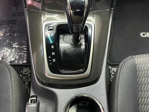 Used 2014 Hyundai Genesis 2.0T RWD image 15