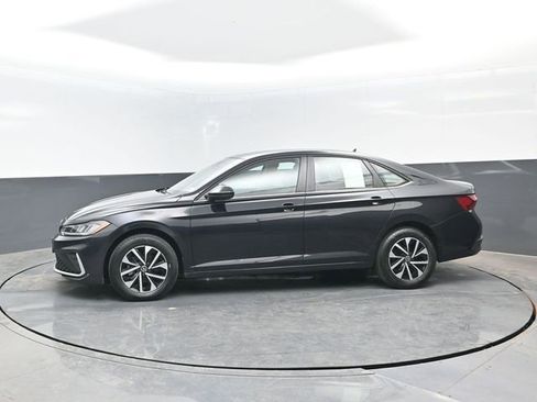 Used 2025 Volkswagen Jetta S FWD image 4