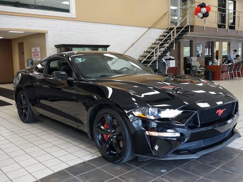 Used 2022 Ford Mustang GT Premium w/ Equipment Group 401A RWD image 20