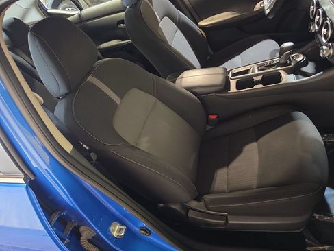 Used 2022 Nissan Sentra SV w/ All-Weather Package FWD image 24
