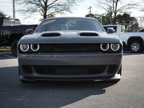 Used 2023 Dodge Challenger SRT Hellcat w/ Driver Convenience Group image 5