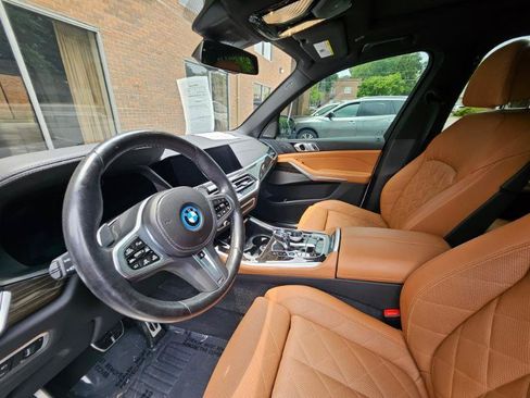 Used 2023 BMW X5 xDrive45e w/ Executive Package AWD/4WD image 41