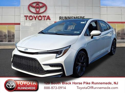 Certified 2023 Toyota Corolla XSE w/ Carpet Mat Package (TMS) FWD image 3