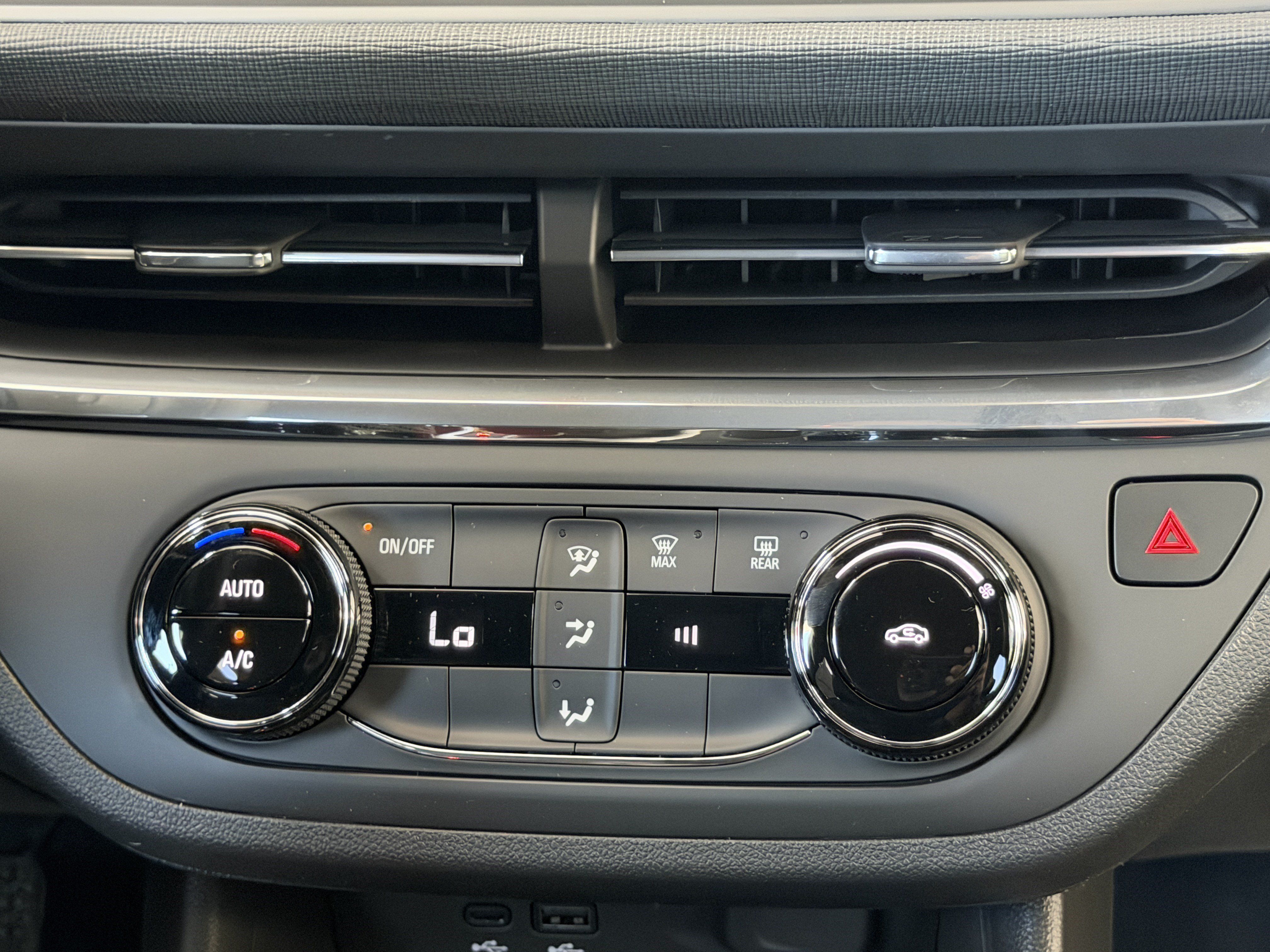 New 2026 Buick Envista Preferred w/ Convenience I Package FWD image 21