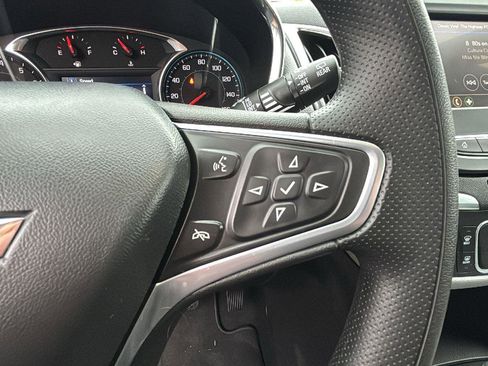 Certified 2023 Chevrolet Equinox LS w/ LS Convenience Package image 18