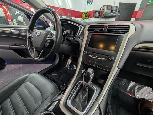 Used 2015 Ford Fusion SE w/ Equipment Group 502A image 12