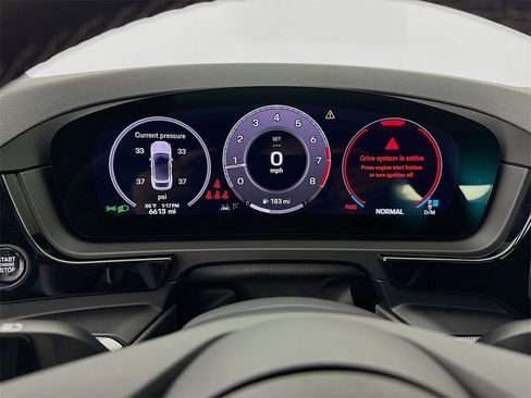 Certified 2024 Porsche Cayenne Coupe image 18