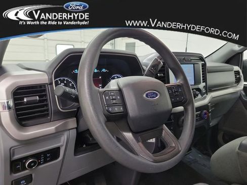 Used 2023 Ford F150 XLT image 20