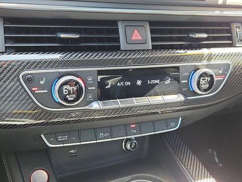 Used 2019 Audi RS 5 AWD/4WD image 17