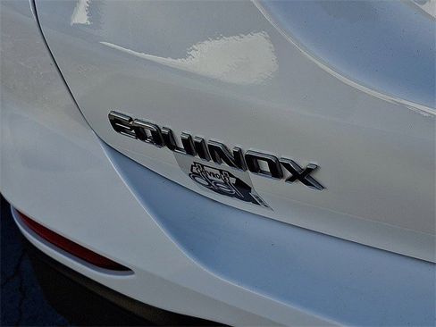 Certified 2021 Chevrolet Equinox LS image 29