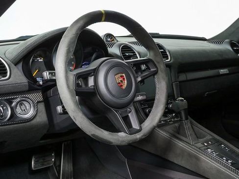 Used 2024 Porsche 718 Cayman GT4 RS RWD image 3
