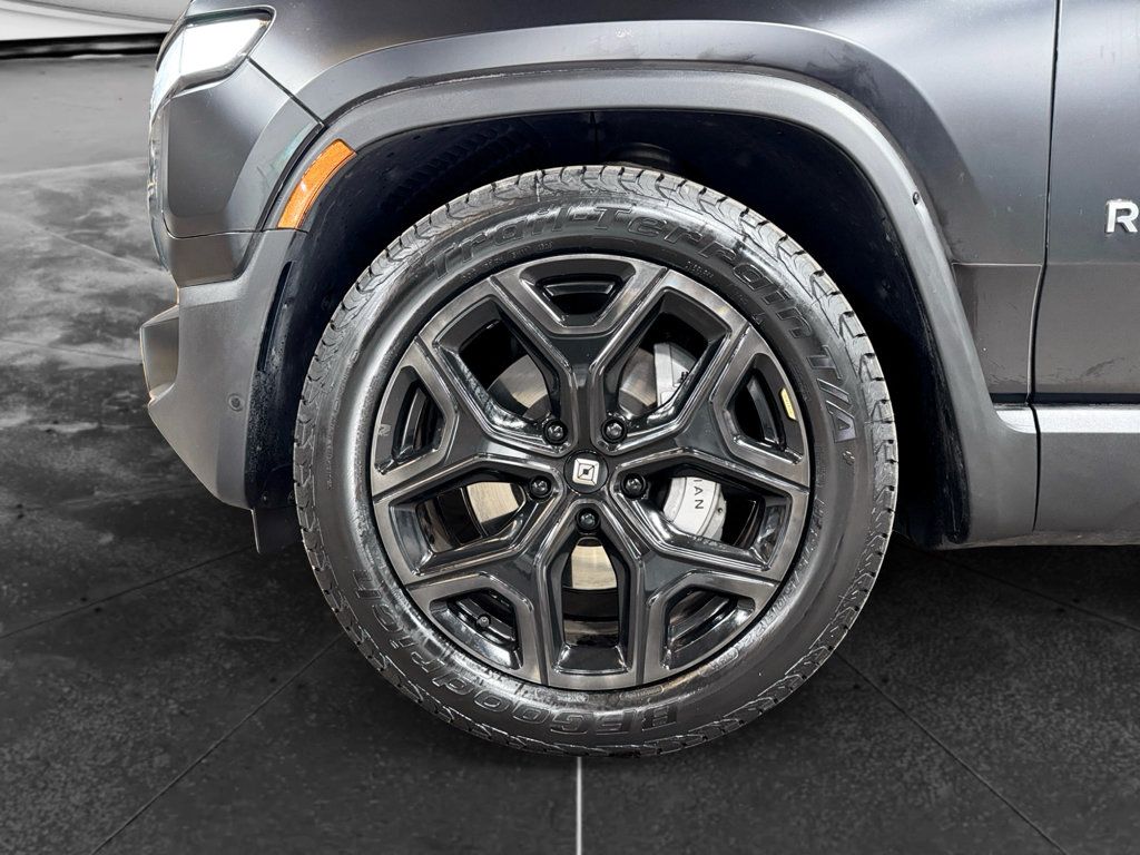 Used 2023 Rivian R1S Adventure Dual AWD/4WD image 31