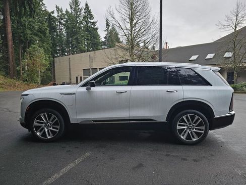 New 2026 Cadillac Vistiq Luxury image 4