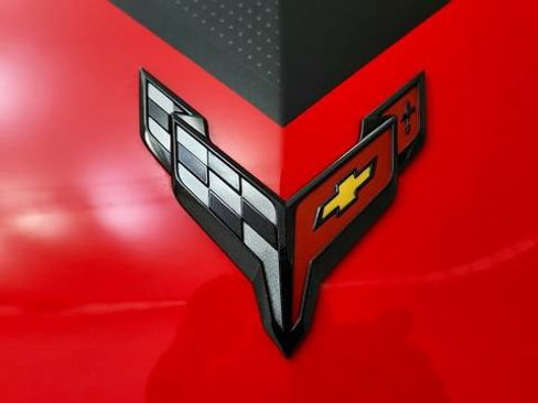Used 2023 Chevrolet Corvette Stingray Premium Cpe w/ Z51 Performance Package RWD image 31