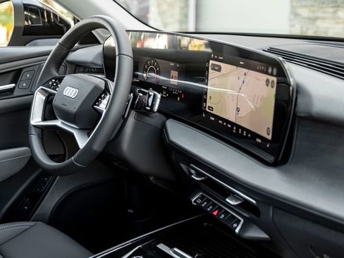 New 2026 Audi Q3 quattro 2.0T AWD/4WD image 38