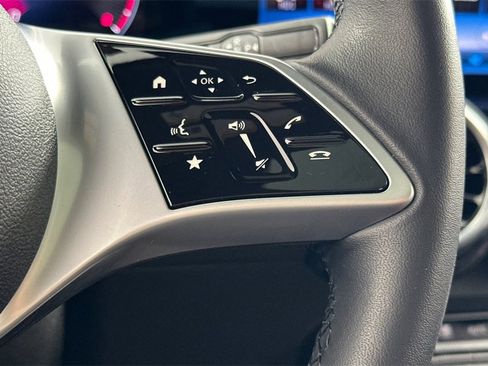 Certified 2026 Mercedes-Benz GLB 250 image 28