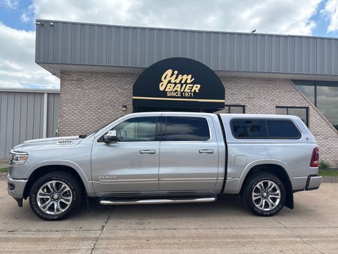 Used 2023 RAM 1500 Limited w/ Body Color Bumper Group AWD/4WD image 2