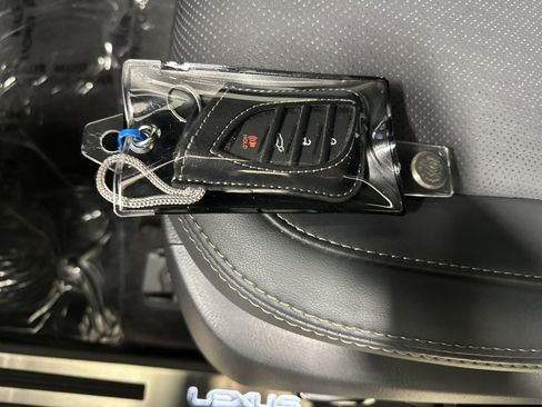 Certified 2025 Lexus GX 550 image 36