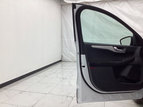 Used 2020 Ford Escape SE Sport AWD/4WD image 18