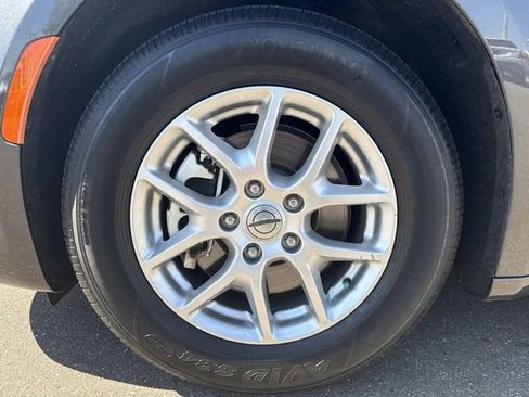 Used 2022 Chrysler Pacifica Touring-L FWD image 42
