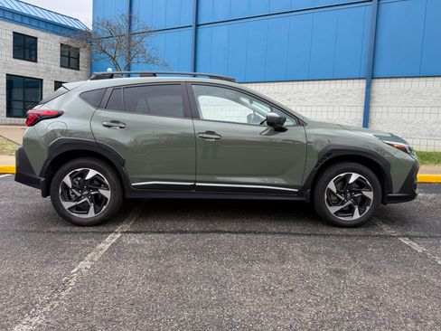 Used 2024 Subaru Crosstrek 2.5i Limited image 4