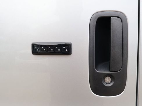 New 2026 Chevrolet Express 2500 RWD image 10