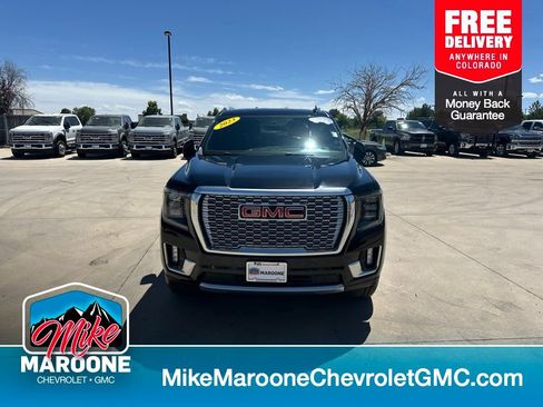 Used 2023 GMC Yukon Denali AWD/4WD image 1