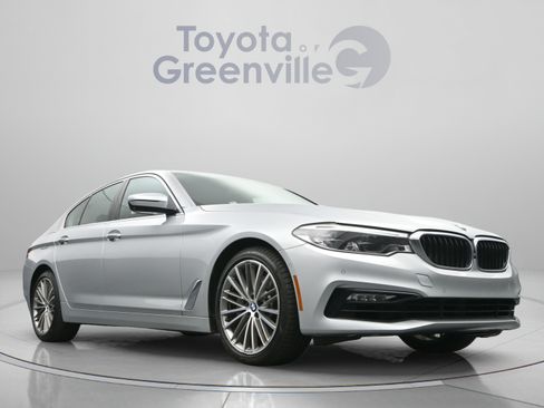 Used 2017 BMW 540i RWD image 21