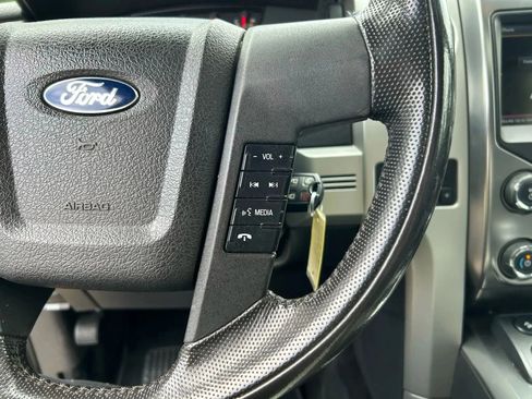 Used 2014 Ford F150 Raptor w/ Equipment Group 801A Luxury image 25