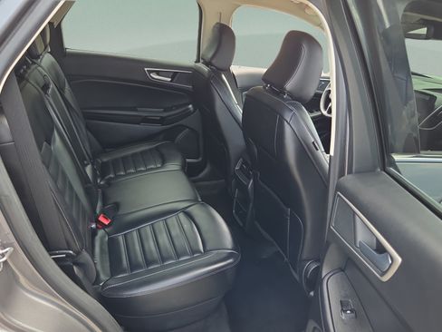 Used 2024 Ford Edge SEL AWD/4WD image 18