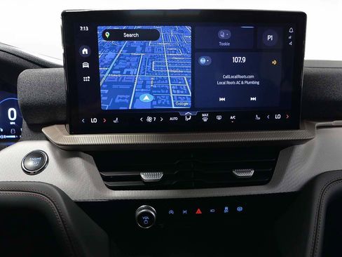 Used 2025 Ford Explorer Active image 15