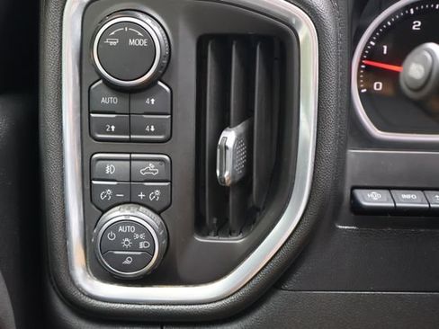 Used 2020 Chevrolet Silverado 3500 High Country w/ Z71 Off-Road Package AWD/4WD image 17