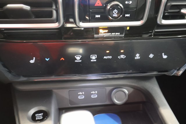 New 2027 Nissan Sentra SV w/ SV Convenience Package FWD image 18