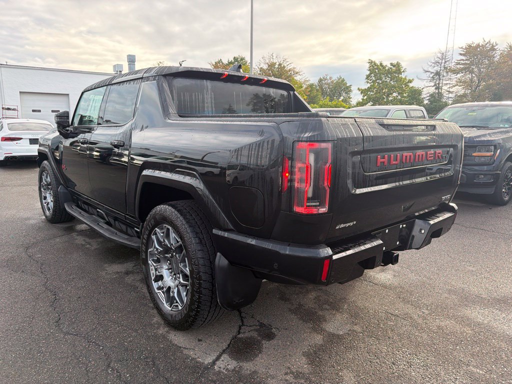 Used 2025 GMC Hummer EV 3X w/ LPO, Sport Package AWD/4WD image 4