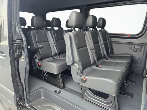 New 2025 Mercedes-Benz Sprinter 2500 image 18