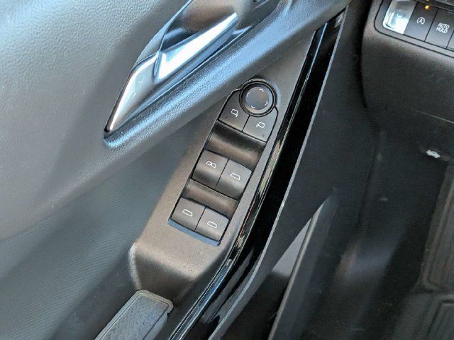Used 2025 Chevrolet Equinox LT w/ Safety and Technology Package FWD image 17