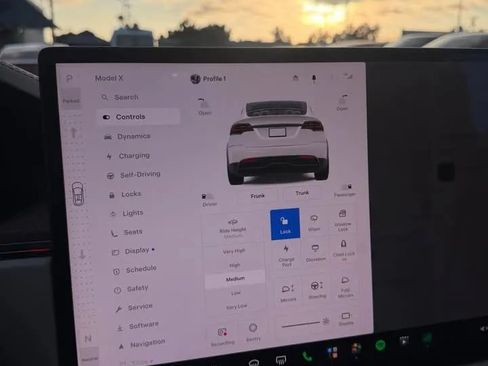 Used 2026 Tesla Model X AWD/4WD image 16