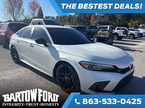 Used 2024 Honda Civic Sport image 3