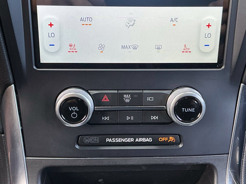 Used 2023 Ford Edge Titanium AWD/4WD image 26