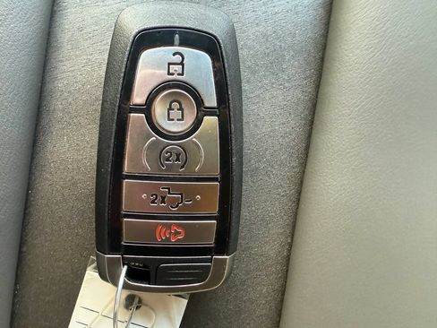 Used 2026 Ford F350 Platinum w/ Platinum Plus Package AWD/4WD image 47