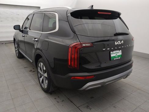 Used 2022 Kia Telluride S FWD image 5