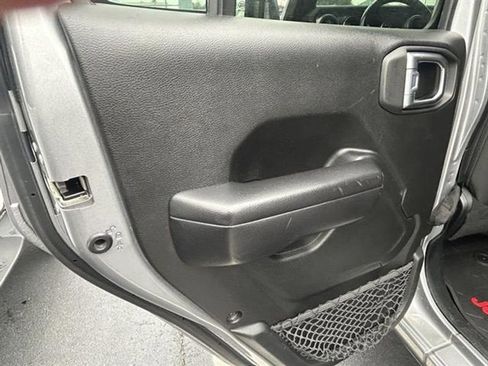 Used 2021 Jeep Wrangler Unlimited Sport image 24